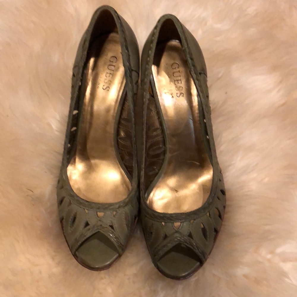 Guess by Marciano